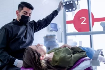 x dentistry proceso de tratamiento con implantes 02